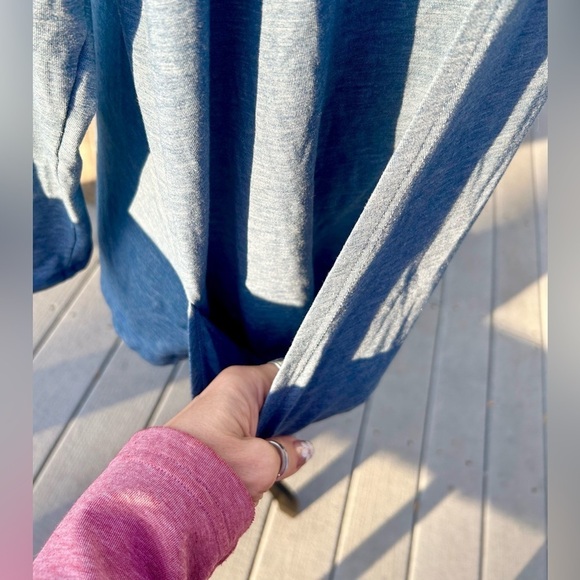 Blue Lightweight Drapey Cardigan Wrap w/ Pockets - Picture 8 of 8